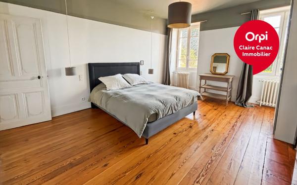 Maison à vendre    7 pièces •  Castres