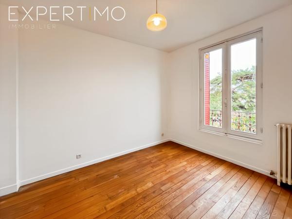 Brétigny-sur-Orge (91220) Charmante maison 3 chambres - sous-sol total- Grand garage et jardin à Brétigny-sur-Orge – Centre-Ville