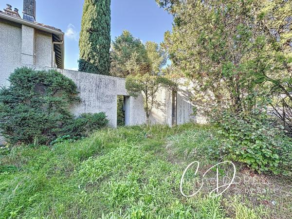 Grande Maison avec dépendances