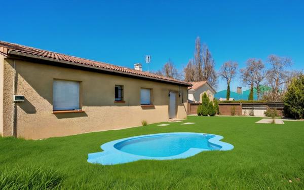 Maison à vendre    4 pièces •  Castelsarrasin