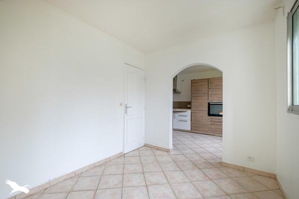 Appartement à vendre |  Saint-Priest |  5 pièces | 99 m²
