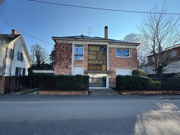 Maison Olivet 8 pièce(s) 225 m2