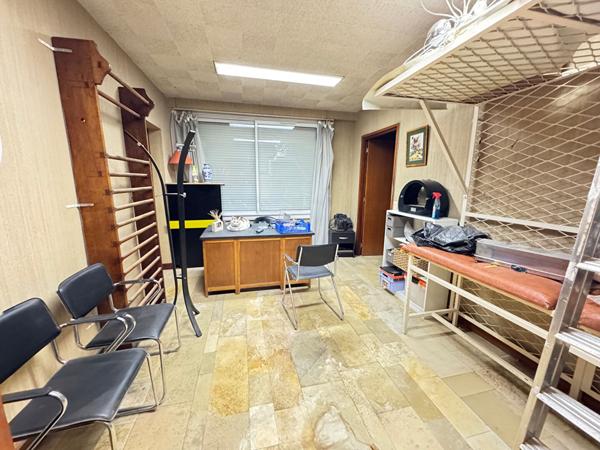 Maison Olivet 8 pièce(s) 225 m2