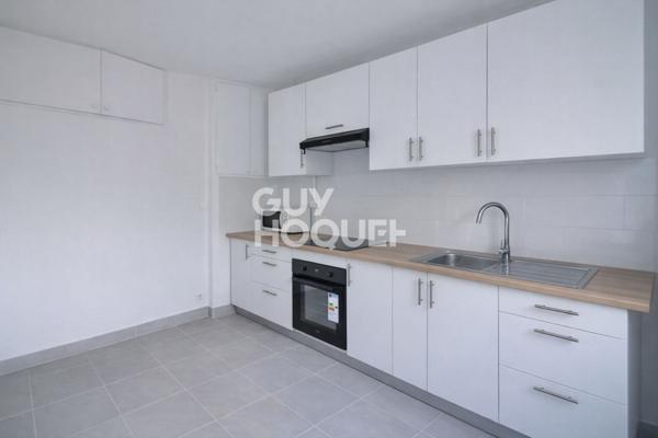 À vendre sur Puteaux un Grand Studio en centre ville