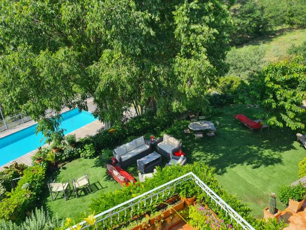 Entrecasteaux (83570) Magnifique Bastide, idéal chambres d'hôtes.