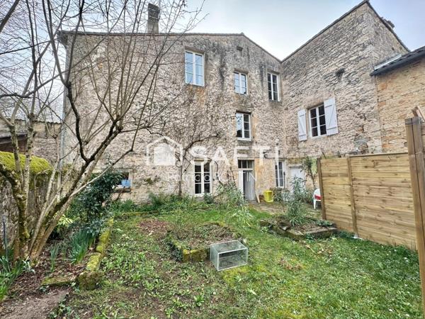 MAISON EN PIERRE 5 CHAMBRES + BUREAU ET JARDIN A MELLE