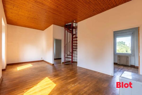 Appartement 4 pièce(s)