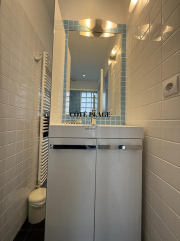 Royan (17200) FONCILLON - VILLA SECONDE LIGNE VUE OCEAN - 4 CHAMBRES - AU PRIX DE 998 000 € FAI