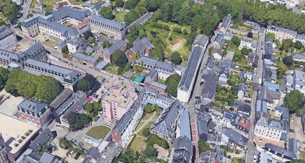 Studio neuf après réhabilitation à vendre ROUEN rive droite, surface habitable 29,75 m2 + jardin 9,85 m2.