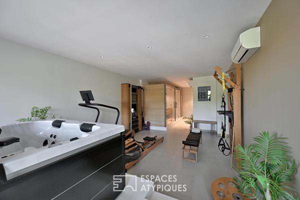 Penthouse d’exception avec vue et piscine suspendue