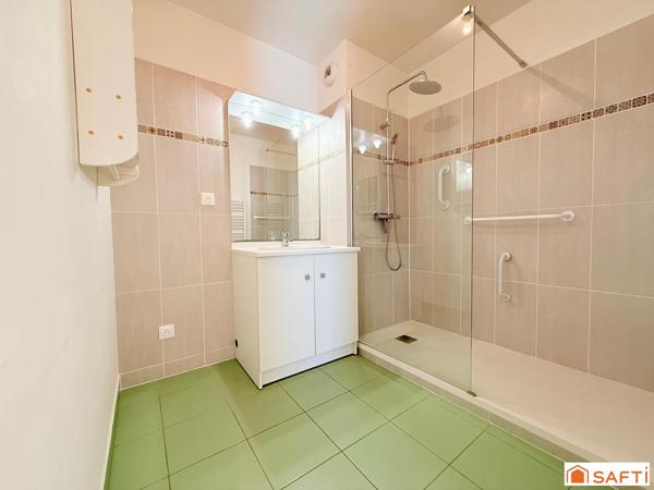 Appartement T3 dans résidence sécurisée avec ascenseur et place de parking sous sol