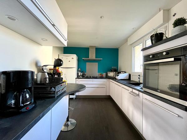 Maison Vernou Sur Brenne 8 pièce(s) 172,44m2