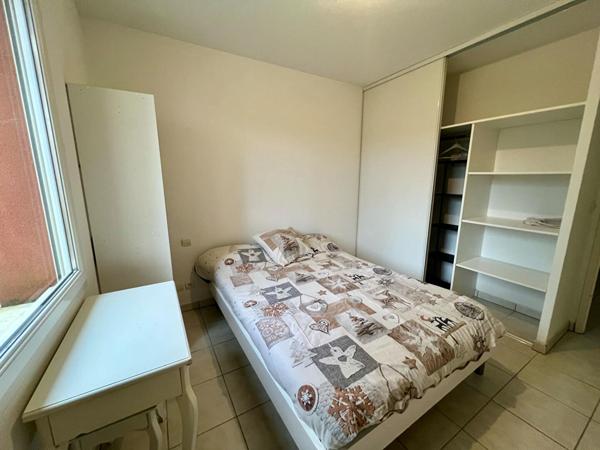 Appartement T2 meublé à louer en rez-de-chaussée à Chauray