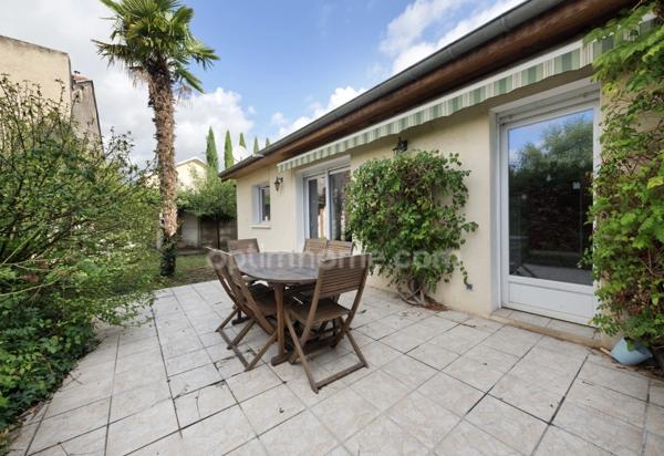 69008 - LYON - MAISON ART DÉCO 213m² + MAISON SECONDAIRE 64m² - CHARME DE L’ANCIEN - 7 CHAMBRES - STUDIO INDÉPENDANT - JARDIN - PISCINE - GARAGE - CAVE - GÎTE POSSIBLE - PROXIMITÉ TRAM T6 & MÉTRO