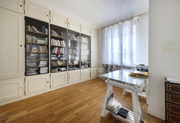 69008 - LYON - MAISON ART DÉCO 213m² + MAISON SECONDAIRE 64m² - CHARME DE L’ANCIEN - 7 CHAMBRES - STUDIO INDÉPENDANT - JARDIN - PISCINE - GARAGE - CAVE - GÎTE POSSIBLE - PROXIMITÉ TRAM T6 & MÉTRO