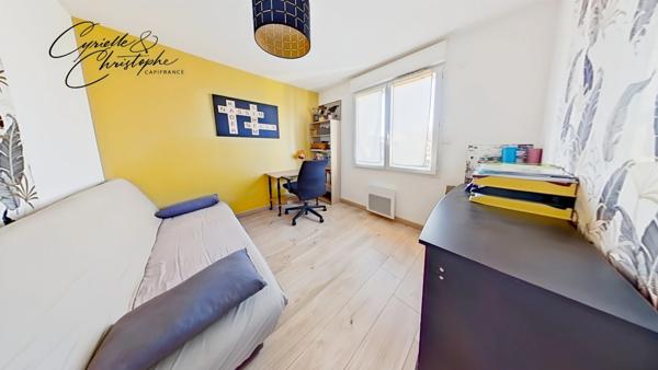 Dpt Hérault (34), à vendre à SAINT-ANDRE DE SANGONIS, villa moderne T5 de 104m² sur 501m² de terrain avec terrasse carrelée et piscine