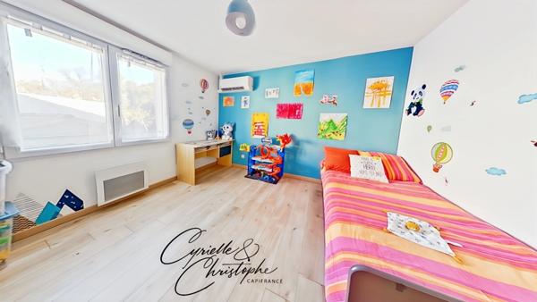 Dpt Hérault (34), à vendre à SAINT-ANDRE DE SANGONIS, villa moderne T5 de 104m² sur 501m² de terrain avec terrasse carrelée et piscine