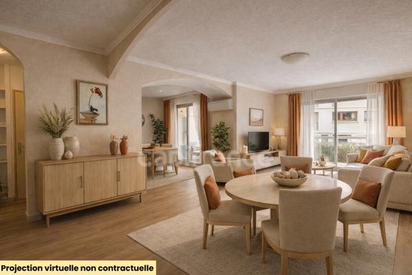 Spacieux 2 pièces traversant au cœur de Cavalaire-sur-Mer avec terrasses & garage