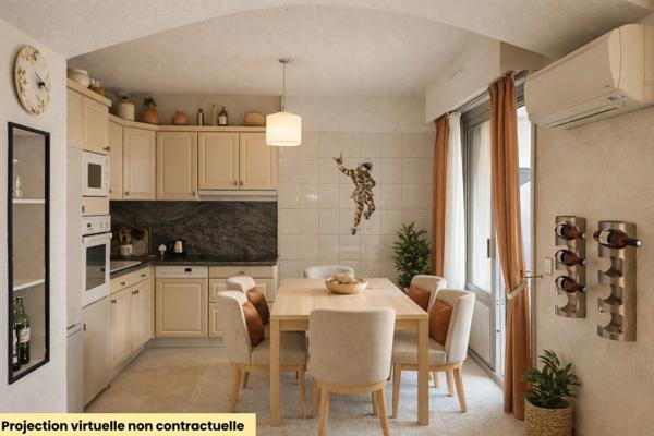 Spacieux 2 pièces traversant au cœur de Cavalaire-sur-Mer avec terrasses & garage