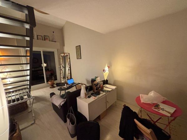 Appartement rénové à vendre à Bordeaux en Gironde (33200), ref : 032/1672   
Mondesir