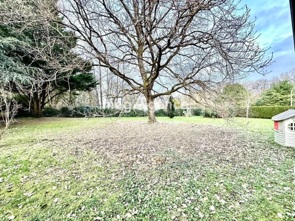 Maison à BRANNAY, 89150 - 8 pièces 201m²