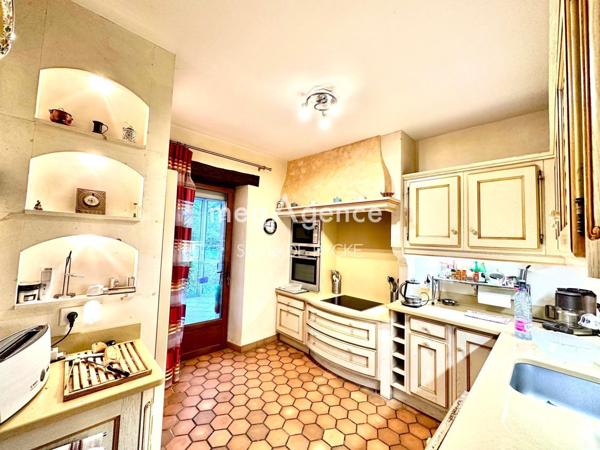 Maison à BRANNAY, 89150 - 8 pièces 201m²