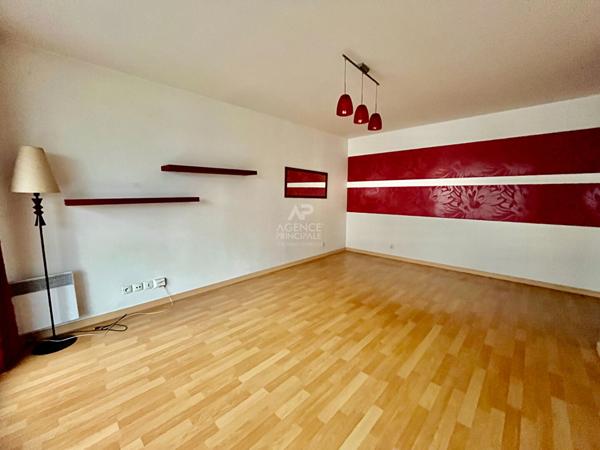À vendre : Appartement 2 pièces à Cergy €170 000 ** - Ref : 2204