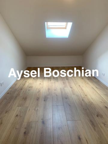 MAISON 86M2 -RENOVEE -JARDIN- GARAGE 2 VOITURES