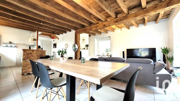 Maison à vendre 4 pièces 96 m² Saint-Aubin-d'Aubigné