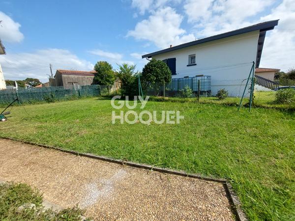 Immeuble en mono copropriété, deux T2 et trois garages sur St Paul les Dax