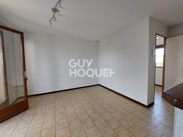 Immeuble en mono copropriété, deux T2 et trois garages sur St Paul les Dax