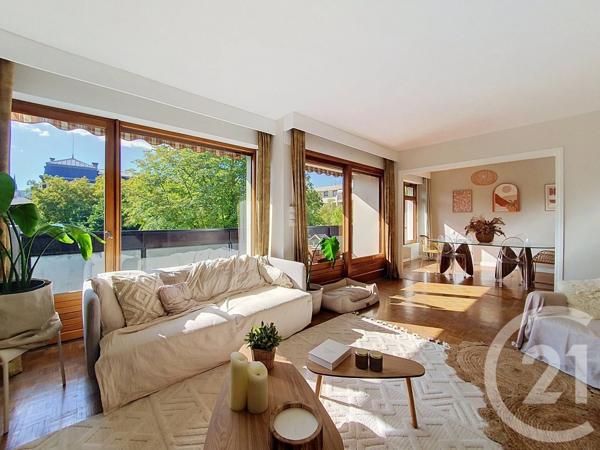 Appartement F4 à vendre  4 pièces - 95,99 m 2   CLERMONT FERRAND  - 63