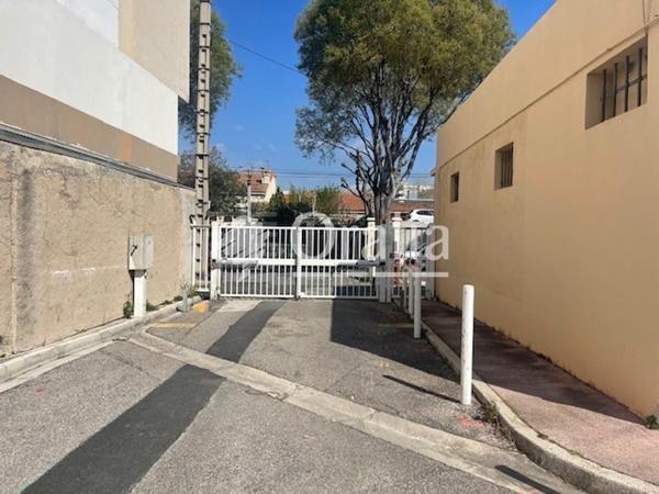 Local · Vente Marseille (13010) 4 pièces · 59m²