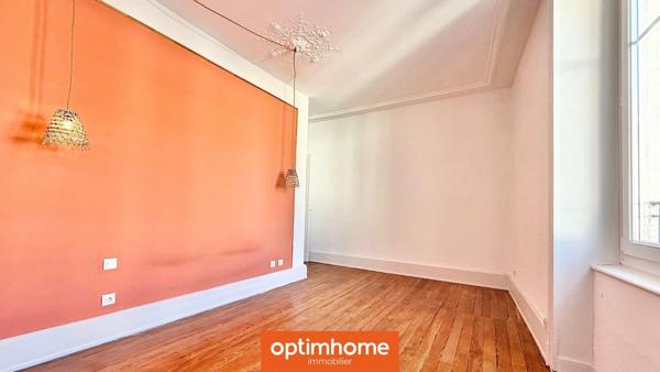 Appartement de charme rénové avec balcon, cave et faible charges – 75 m² – Lumineux & élégant