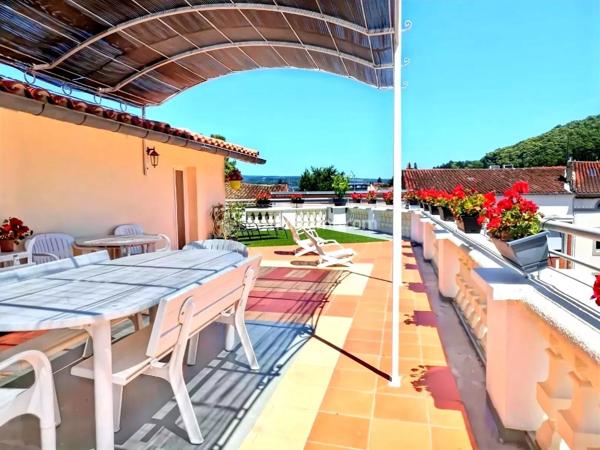Vente                                                      Immeuble
                        
                                         119 m2                     à Mazamet