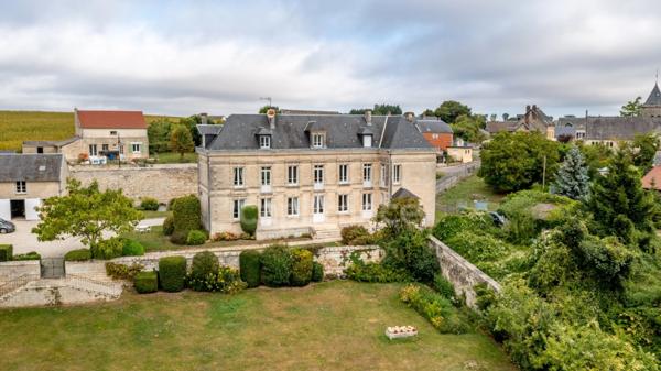 Propriete à vendre 11 pièces Soissons (02)