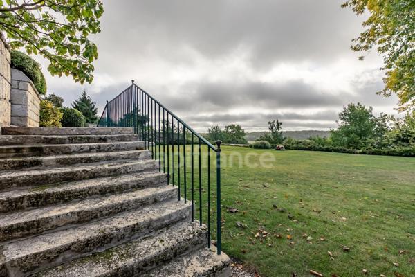 Propriete à vendre 11 pièces Soissons (02)