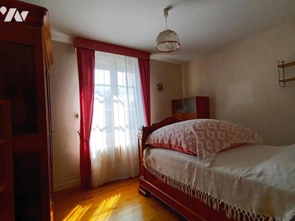 CENTRE ST BERTHEVIN - PAVILLON 