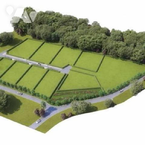 RY, 
Proche du centre bourg, parcelle de terrain à bâtir viabilisée de 941 m².
Tout à l'égout.
...