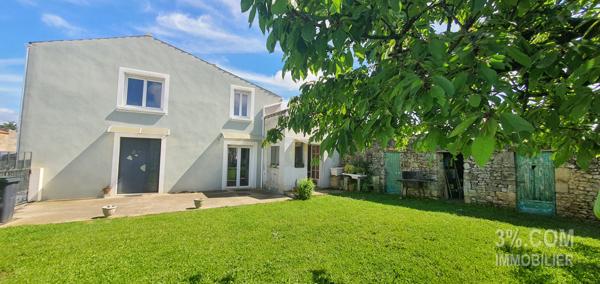 Sainte-Hermine Charmante Maison en pierres rénovée  Sainte-Hermine (85210)