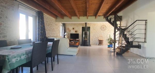 Sainte-Hermine Charmante Maison en pierres rénovée  Sainte-Hermine (85210)