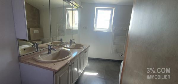 Sainte-Hermine Charmante Maison en pierres rénovée  Sainte-Hermine (85210)