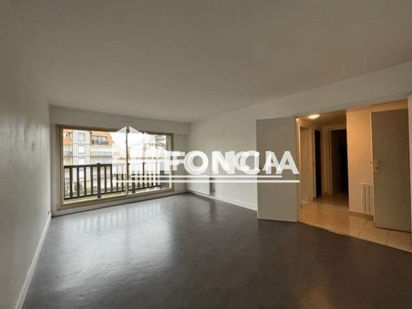 Location Appartement 2 pièces 43.83 m² - 20 RUE DES OUVRES Deauville 14800