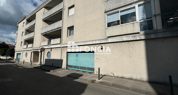 Location Parking 10 m² - Valence 26000