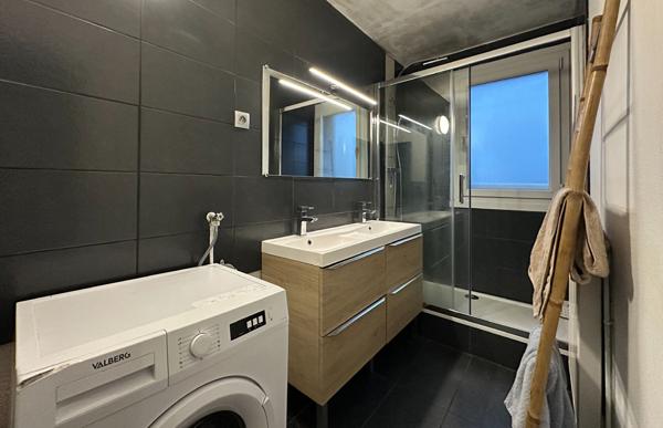 Appartement à vendre à Vannes Nord - 3 chambres - parking - cave