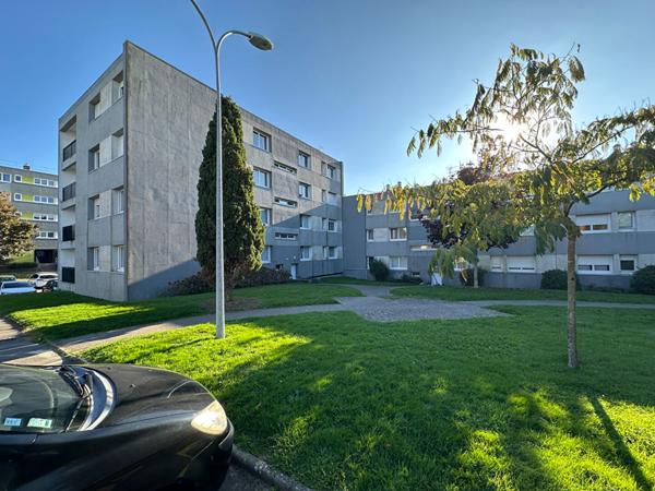 Appartement à vendre à Vannes Nord - 3 chambres - parking - cave