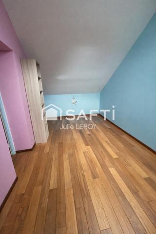 Maison de campagne de 111m², située à Blandouet-Saint-Jean (53270)