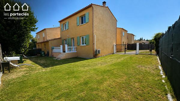 90m², 3 chambres, garage aménagé et 325 m² de jardin 220 000 €