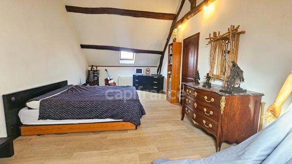 Propriete à vendre 15 pièces ETAMPES (91), 2 maisons d'habitations, 3 grandes dépendances sur terrain clos de 1308 m².