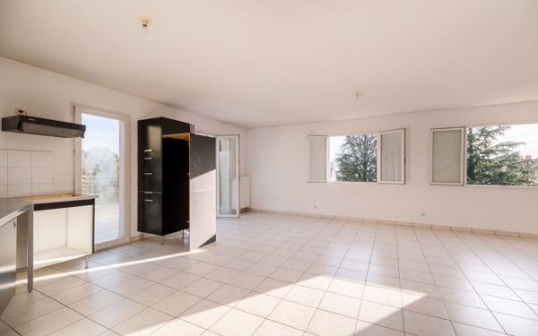 Appartement à vendre    3 pièces • 72,75 m2 Charly